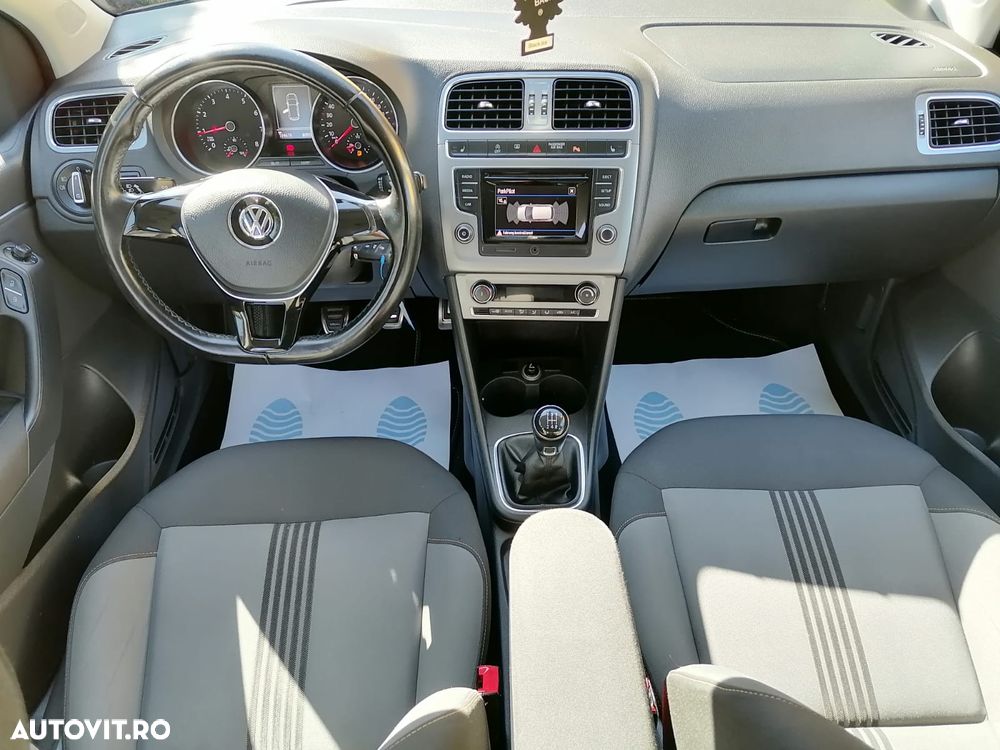 Volkswagen Polo 1.0 Allstar - 4