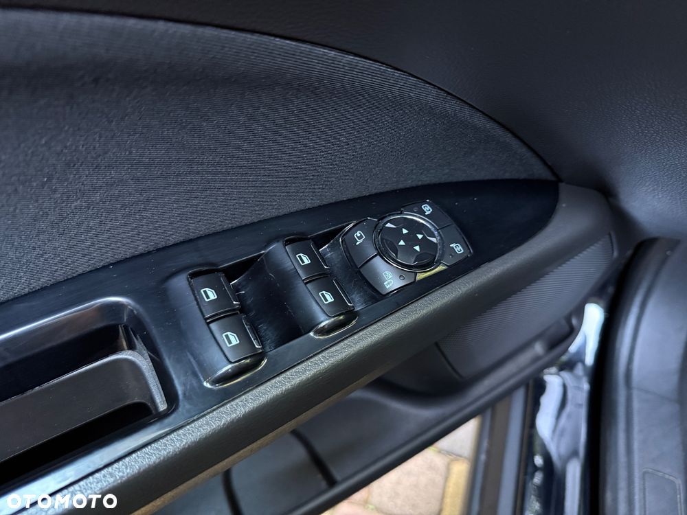 Ford Mondeo 2.0 TDCi Edition PowerShift - 29