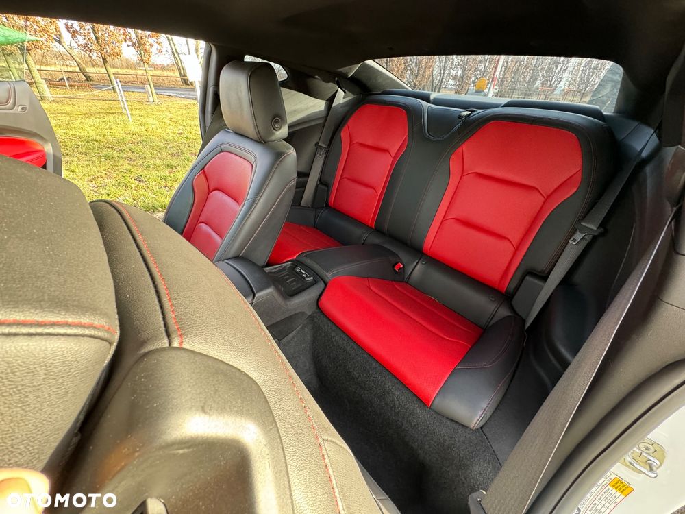 Chevrolet Camaro 6.2 V8 - 12