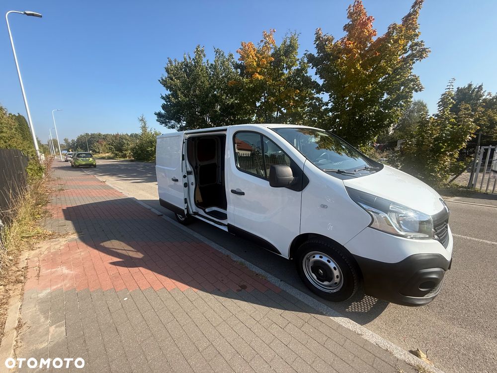 Renault Trafic - 21