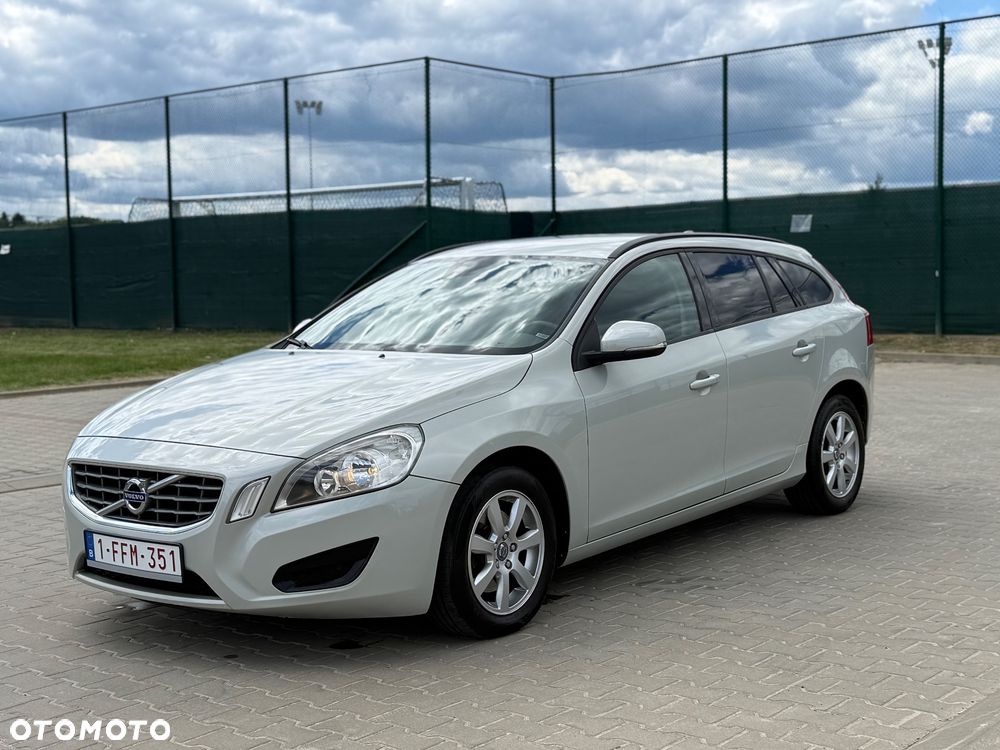 Volvo V60 D3 Summum - 20