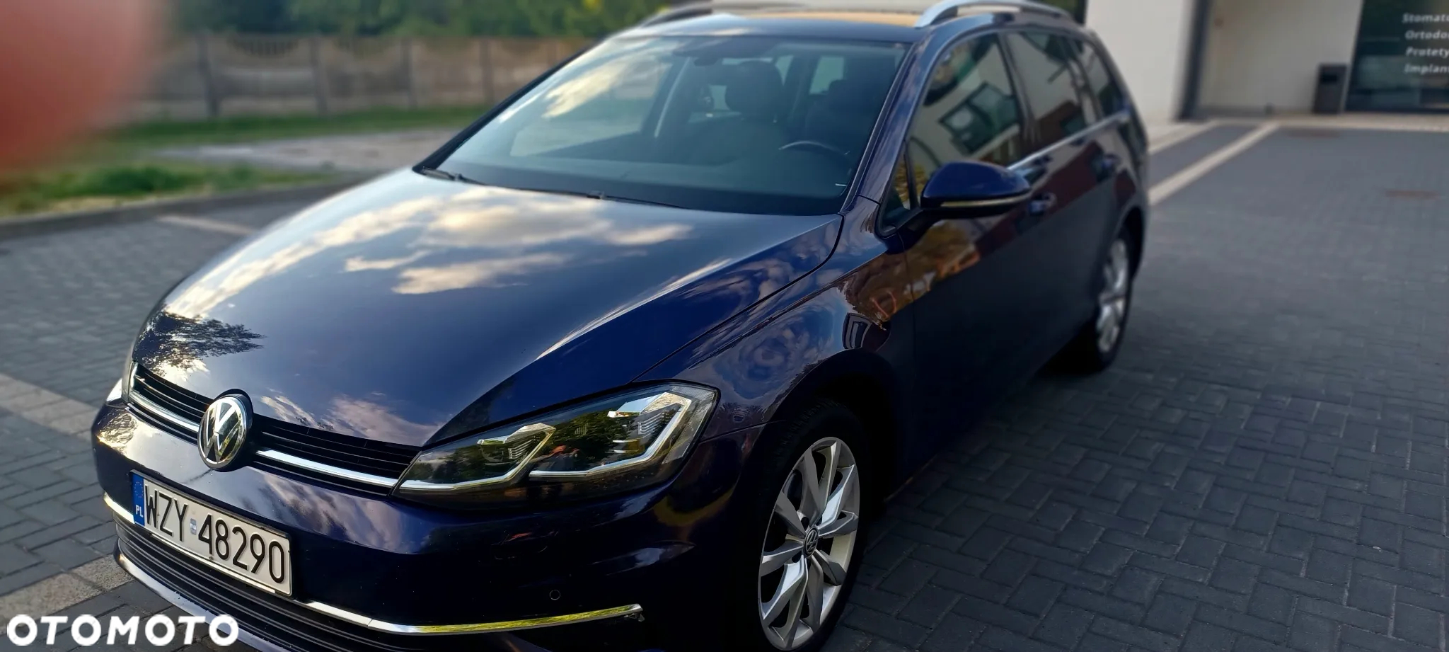 Volkswagen Golf - 11