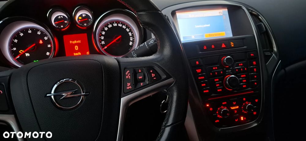 Opel Astra 1.4 Turbo Sport - 8