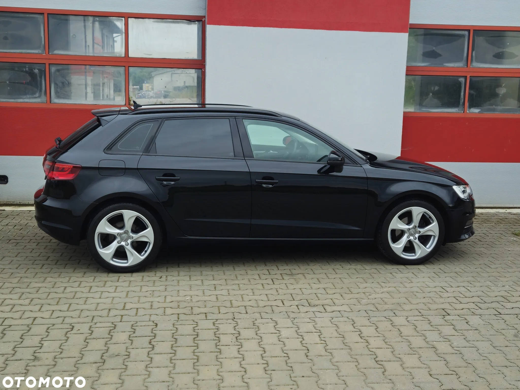 Audi A3 1.4 TFSI Sportback Ambiente - 9