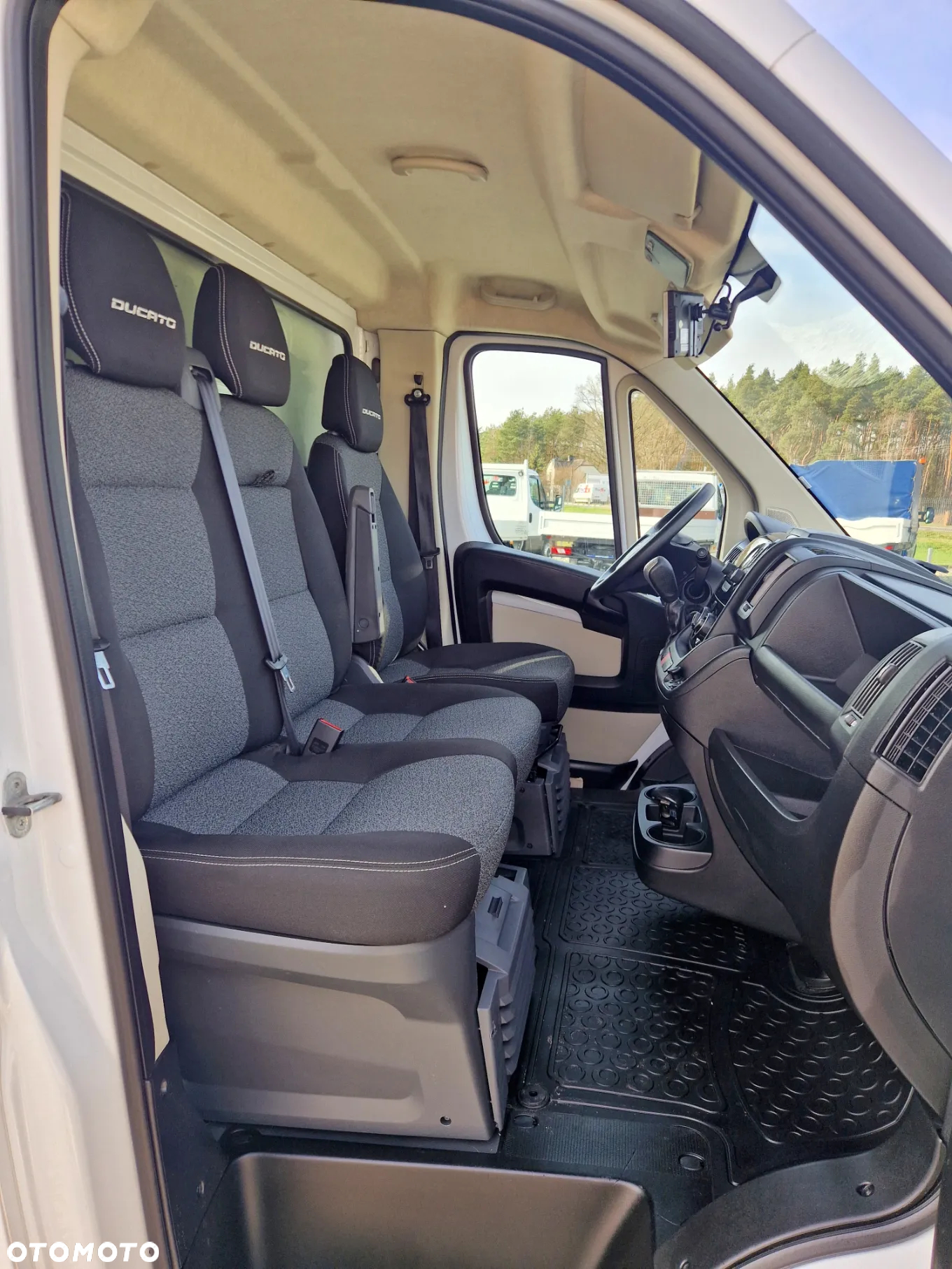 Fiat DUCATO 2,3 MJT 180 KONNY KONTENER 4,2M WINDA KLIMA WEBASTO KAMERA MAXI 16 KOŁA - 18