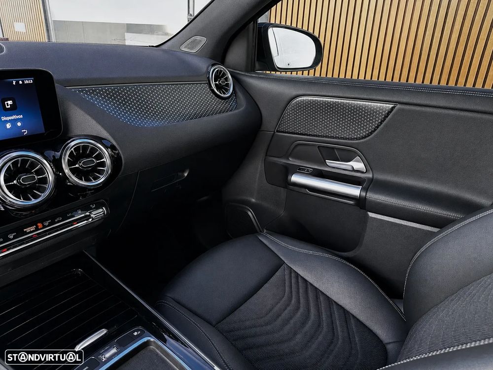 Mercedes-Benz GLA 250 e Progressive - 27