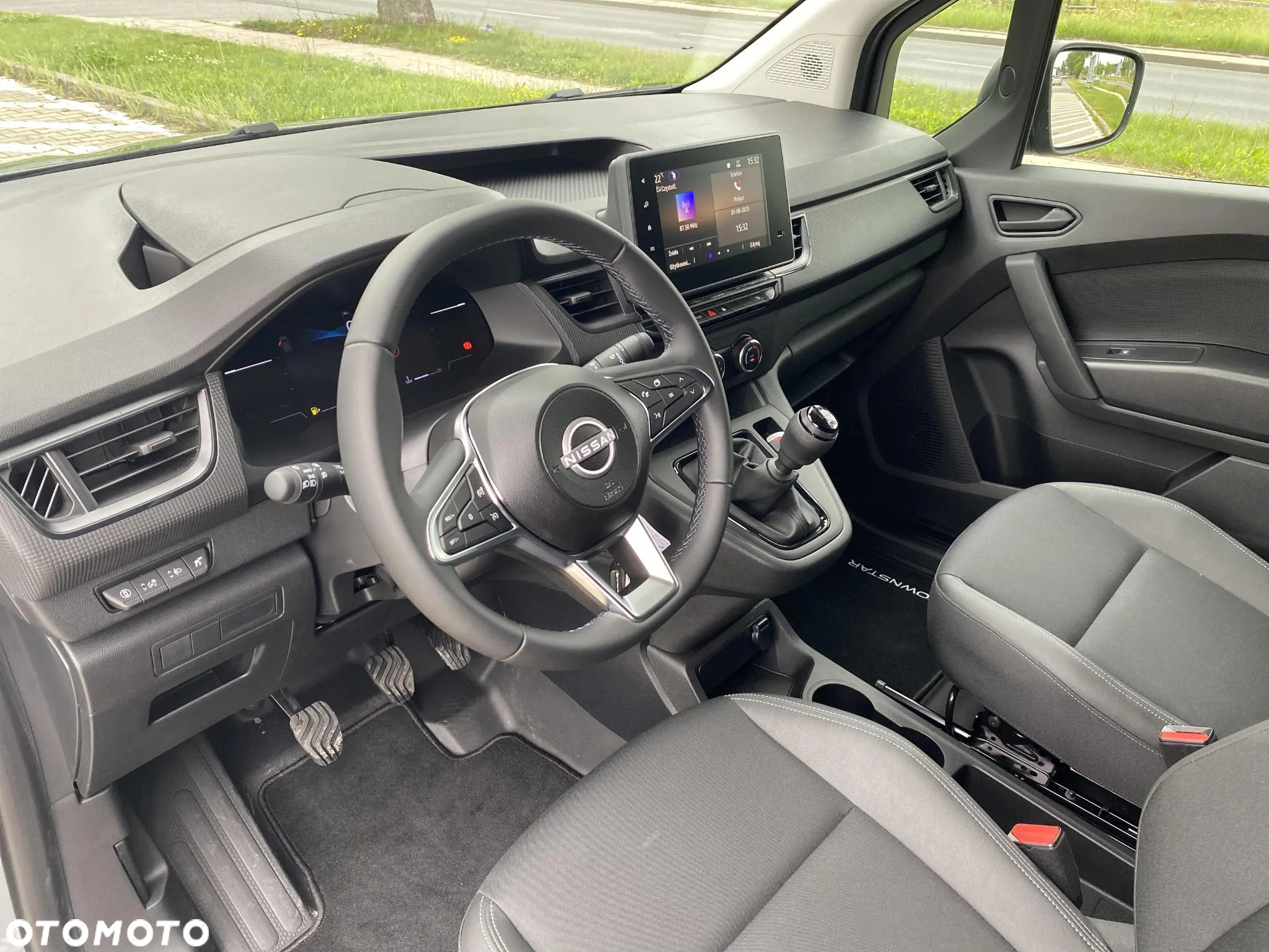 Nissan TOWNSTAR - 9