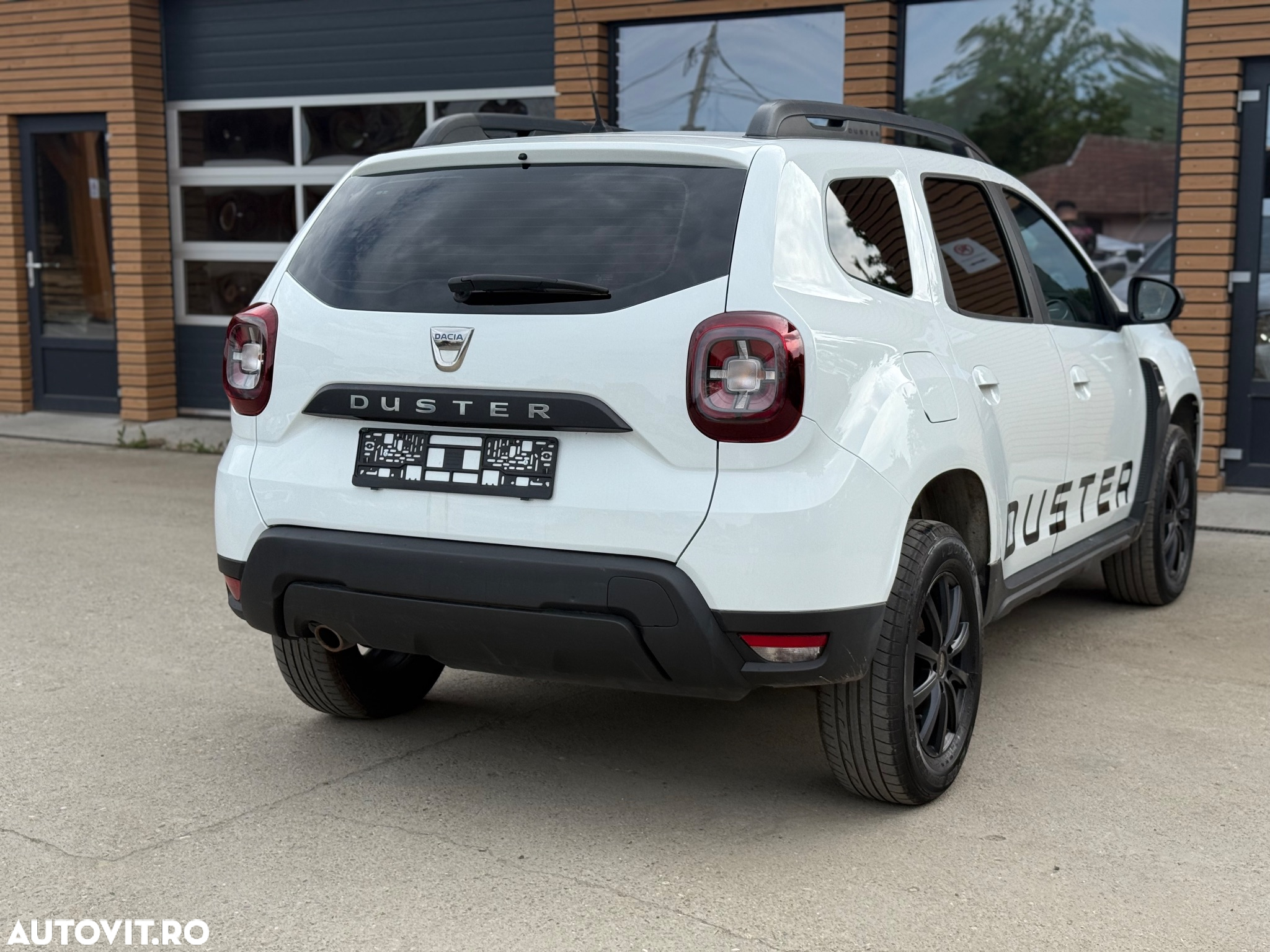 Dacia Duster 1.5 Blue dCi 4WD Prestige jante 16" - 4