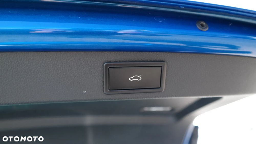 Skoda Superb 2.0 TDI SCR 4x4 Scout DSG - 14