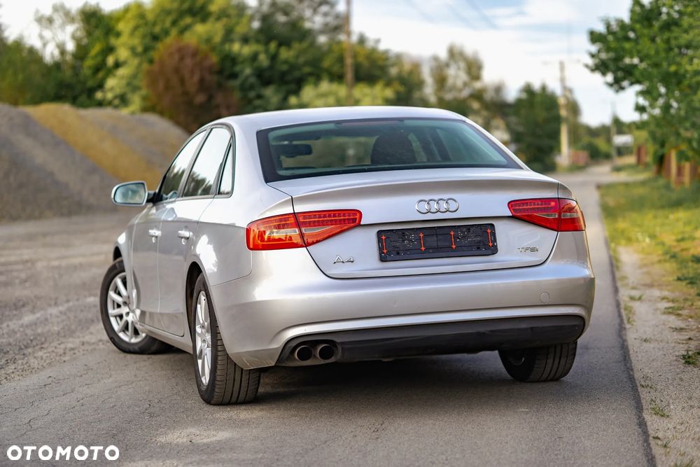 Audi A4 Limousine - 18