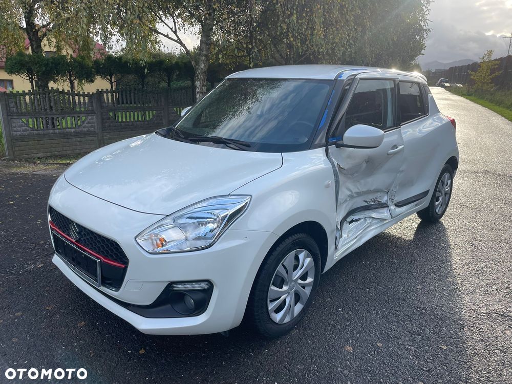 Suzuki Swift 1.2 Dualjet Club - 10