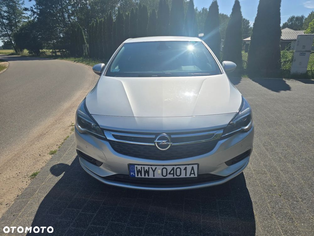 Opel Astra 1.6 CDTI Essentia S&S - 8