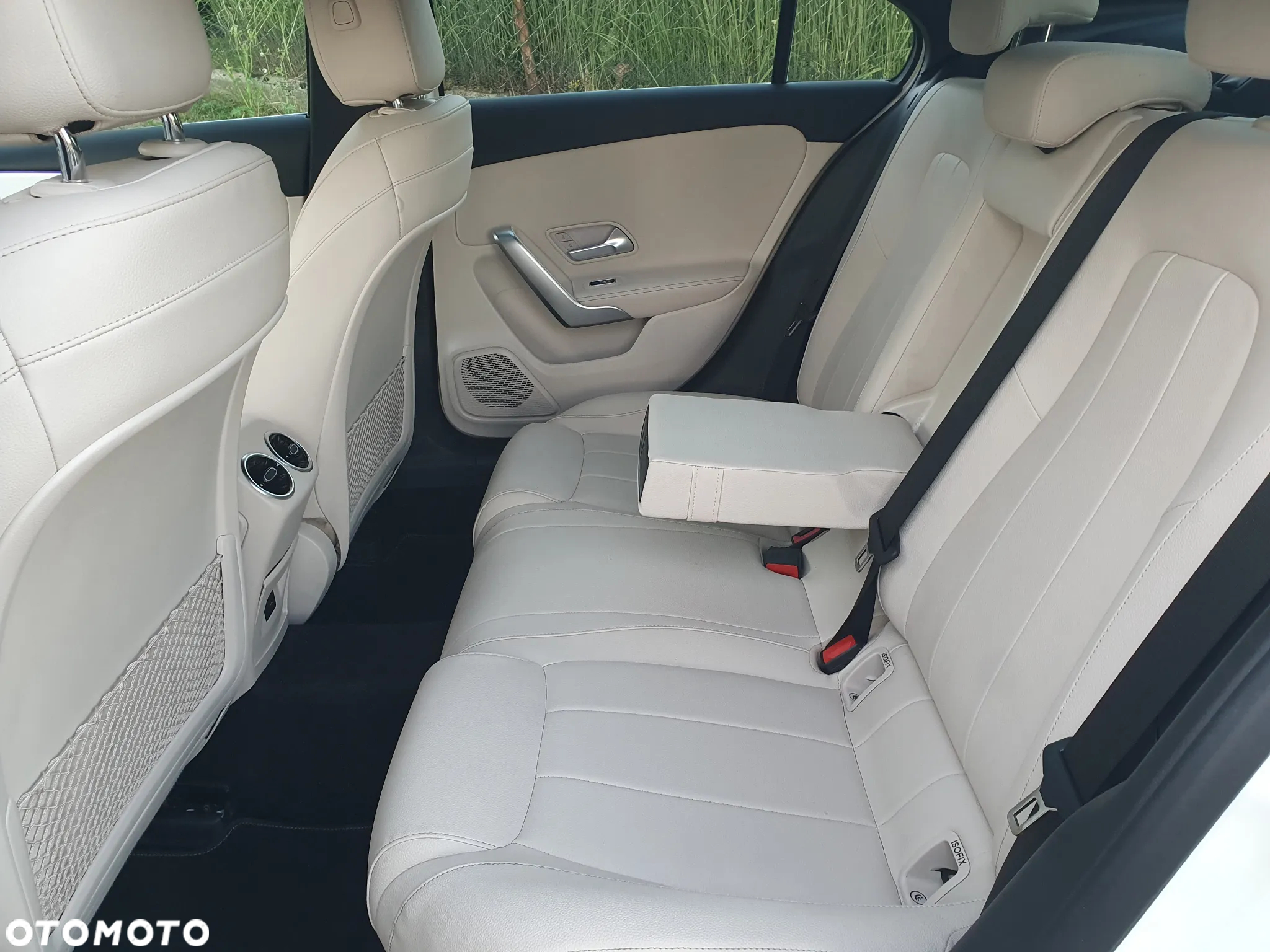 Mercedes-Benz Klasa A 220 4-Matic Style 7G-DCT - 22