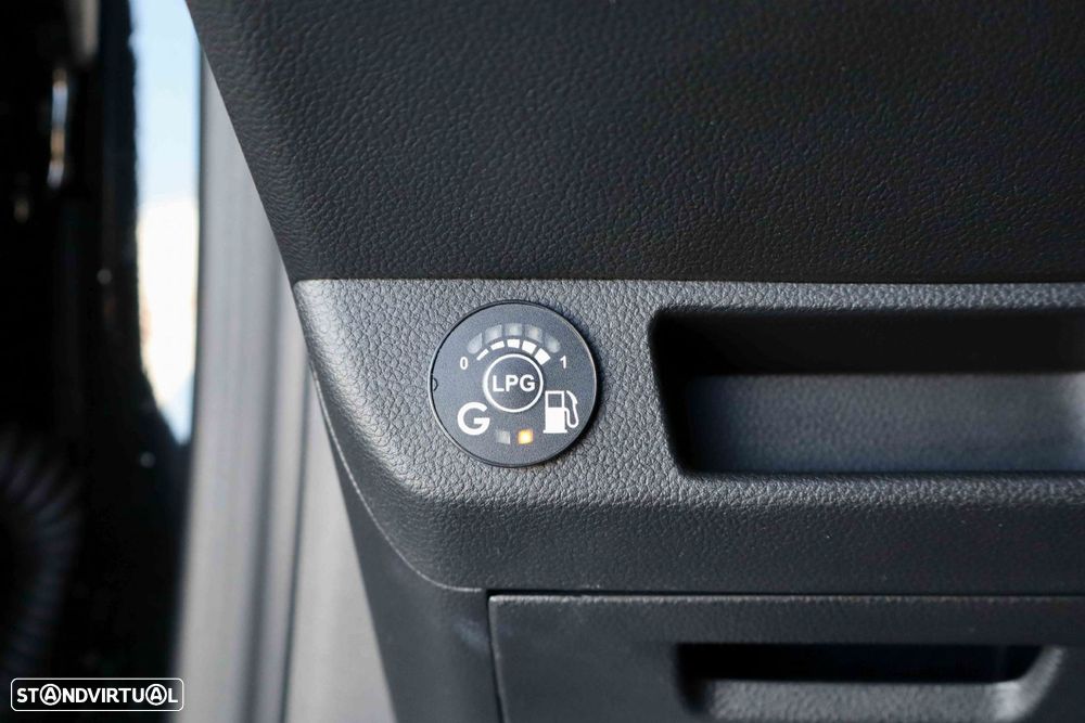 Renault Clio 1.0 TCe Evolution Bi-Fuel - 14