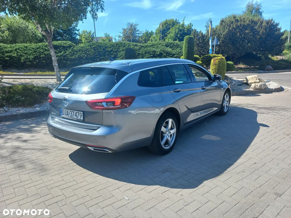 Opel Insignia 2.0 CDTI 4x4 Innovation S&S - 4