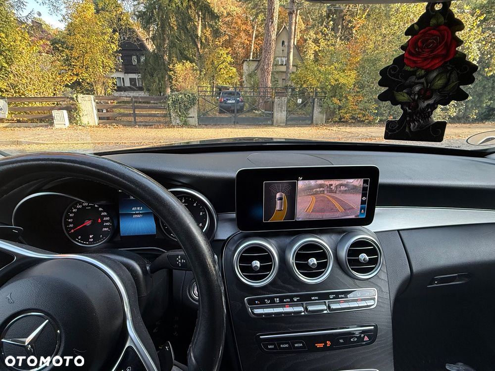 Mercedes-Benz Klasa C 220 d T 9G-TRONIC Avantgarde - 29