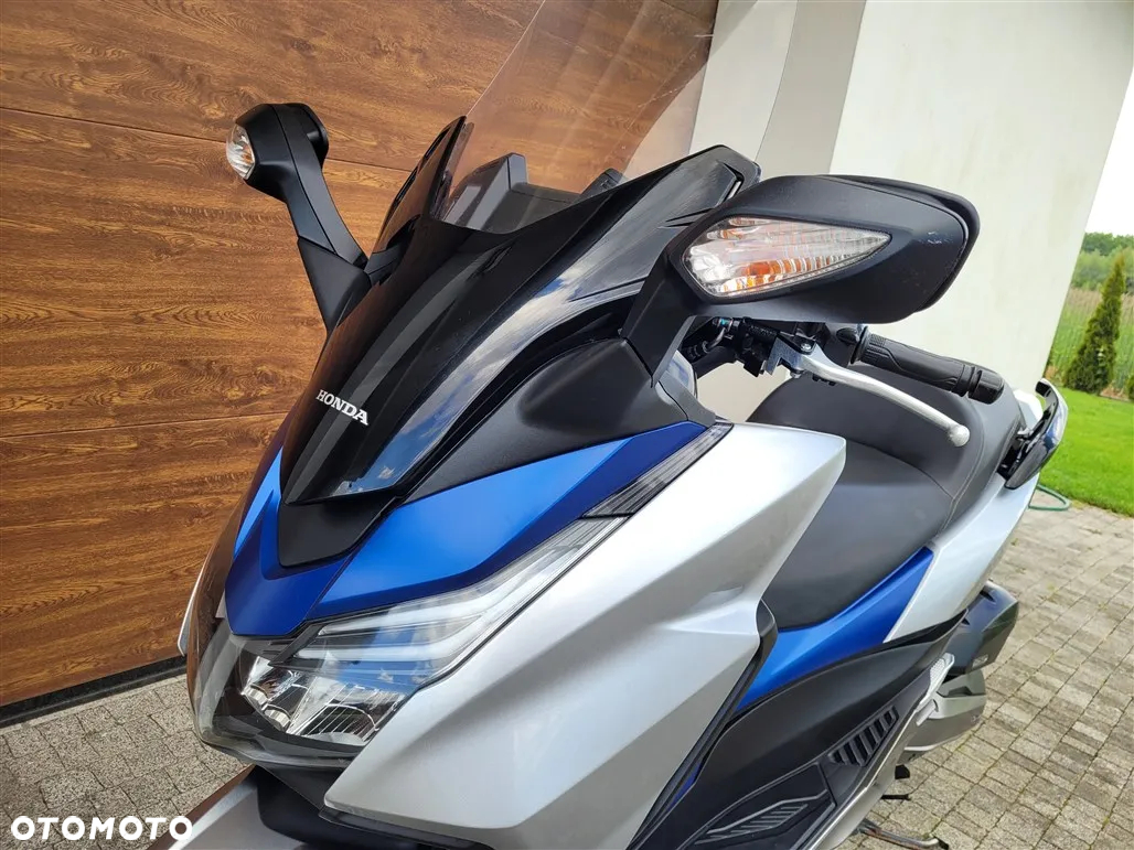 Honda NSS - 3