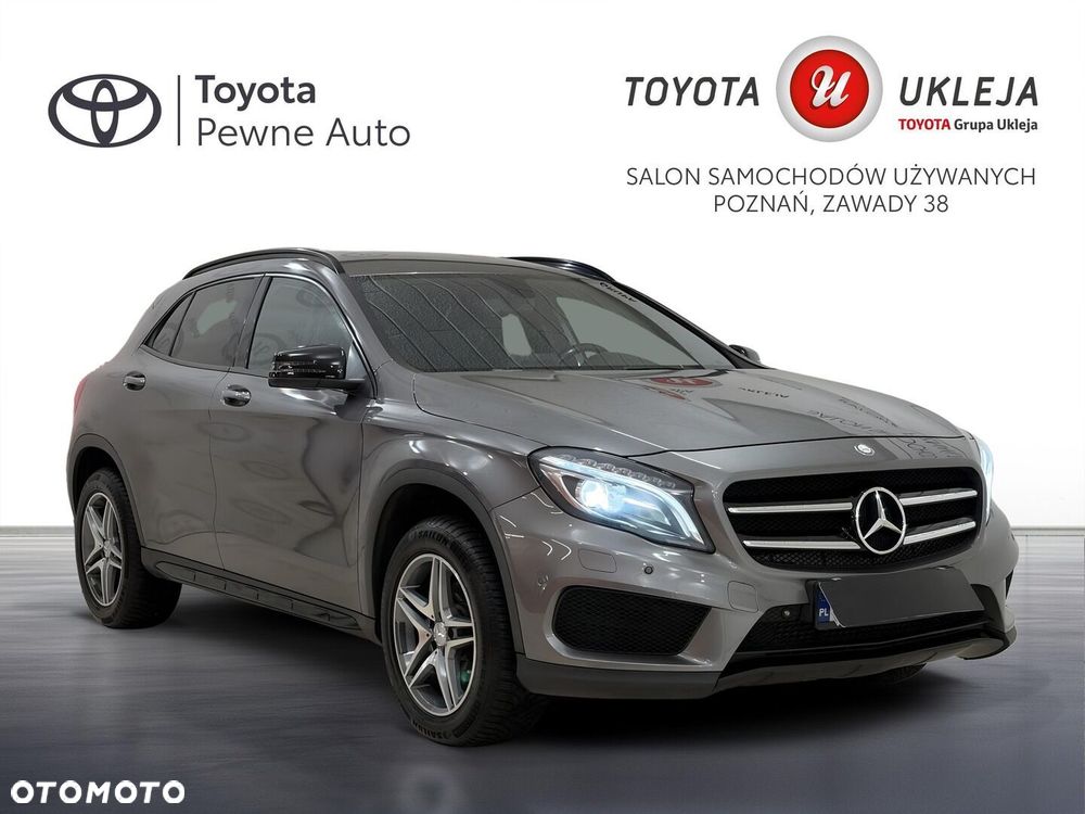 Mercedes-Benz GLA - 9