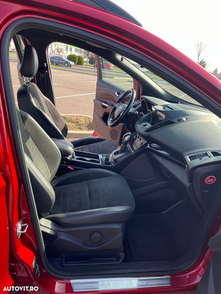 Ford Kuga 2.0 TDCi 4x4 Aut. ST-Line - 11