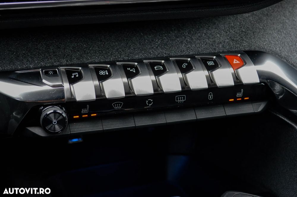 Peugeot 3008 1.6 THP EAT6 GT-Line - 40