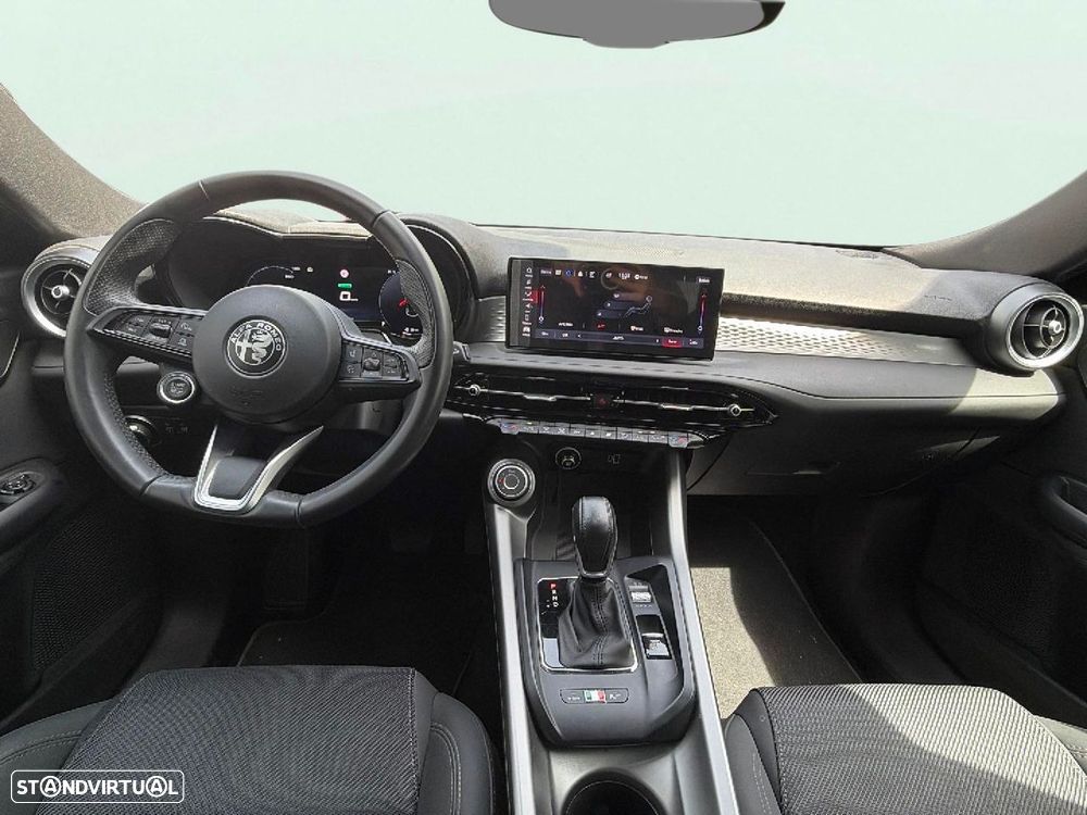 Alfa Romeo Tonale 1.3 Plug-In Hybrid Sprint e-AWD - 10