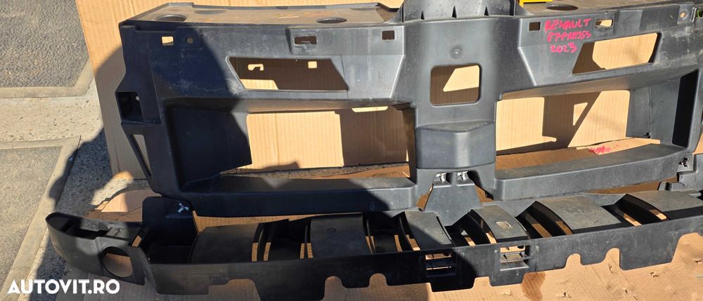 Suport grila radiator cu absorber soc bara fata Renault Express 2021 + - 2