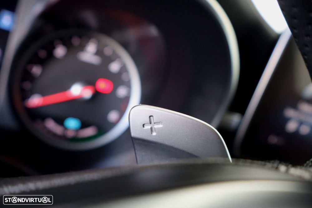 Mercedes-Benz GLC 300 - 20