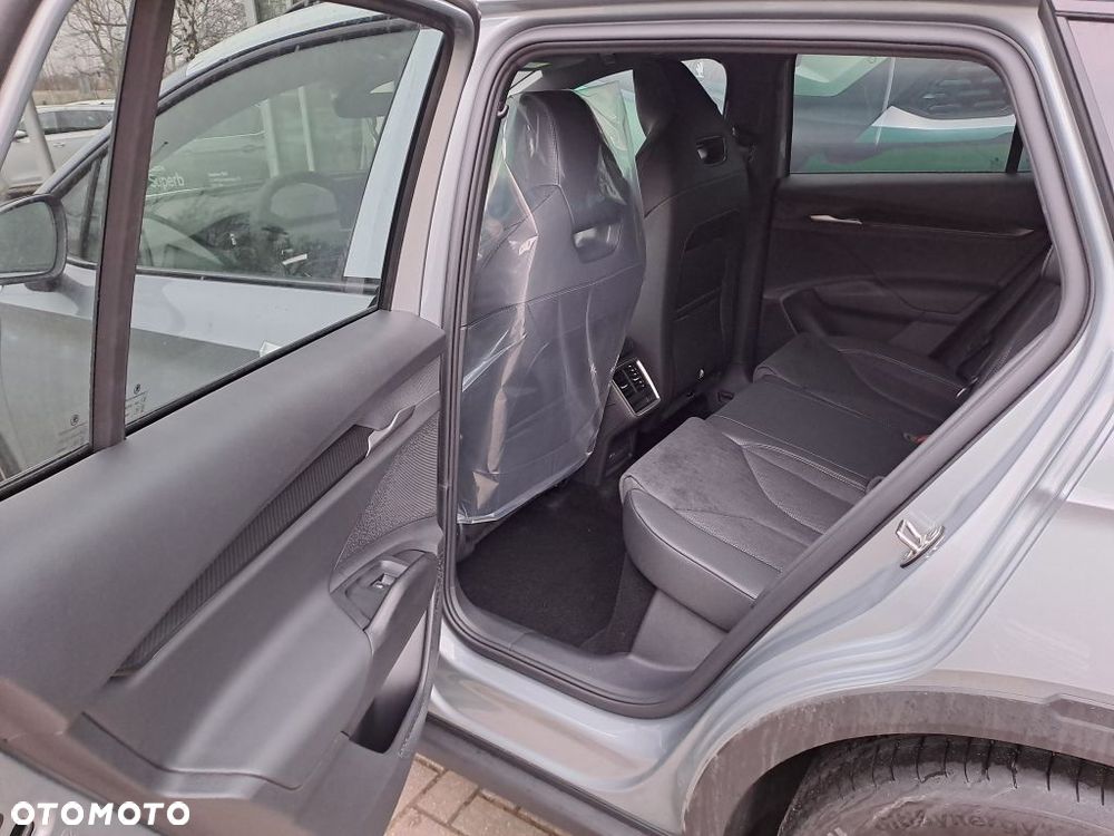 Skoda Elroq 85 82kWh Sportline - 6