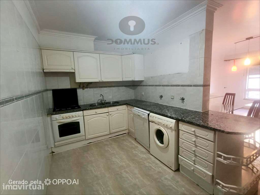 Apartamento T2 na Tapada das Mercês - Grande imagem: 3/29