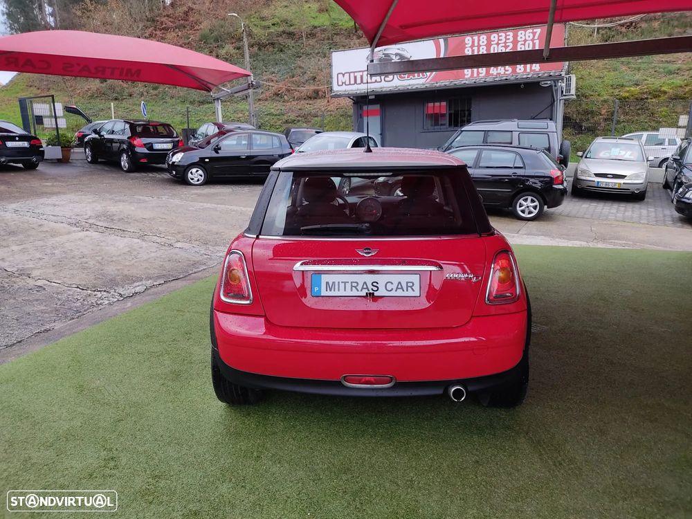 MINI 3 Portas Cooper D - 4