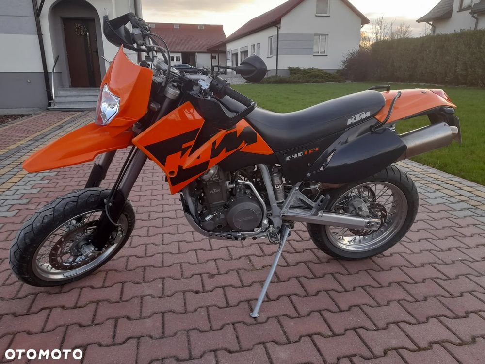 KTM LC - 4