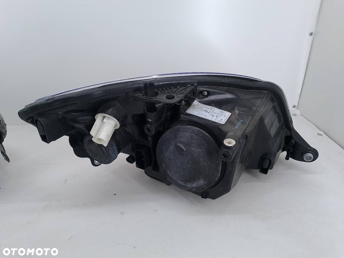 LAMPY PRZÓD KOMPLET SKODA ROOMSTER 20-B502L  20-B501R - 12