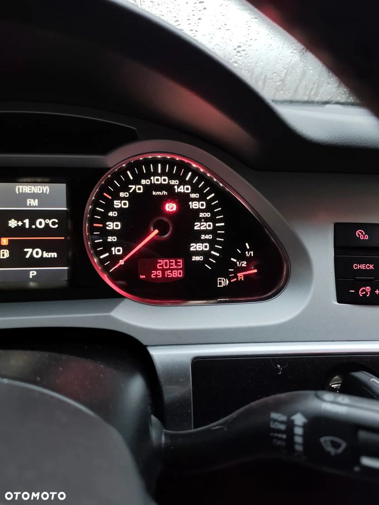 Audi A6 Allroad - 10