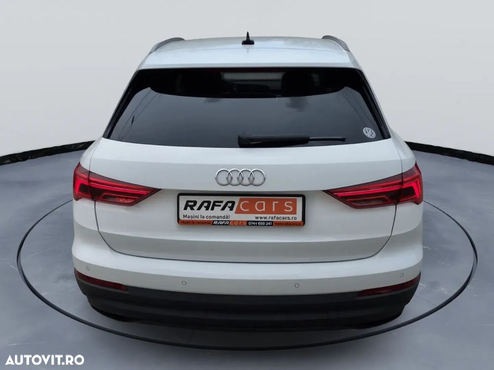 Audi Q3 45 TFSIe S tronic - 11