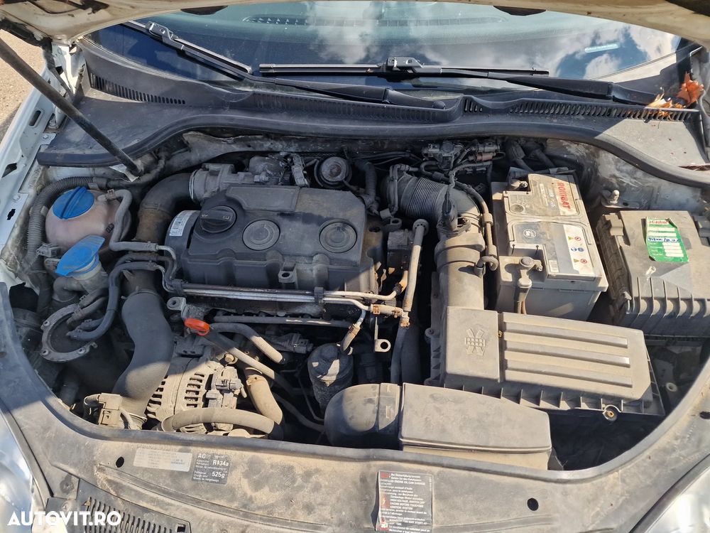 Volkswagen Golf - 9