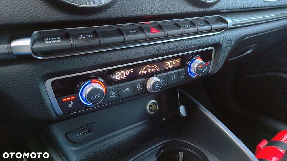 Audi RS3 Sportback - 30