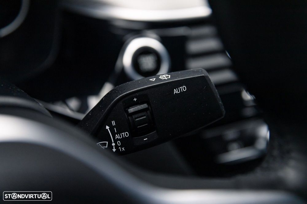 BMW 530 e iPerformance Pack M - 34