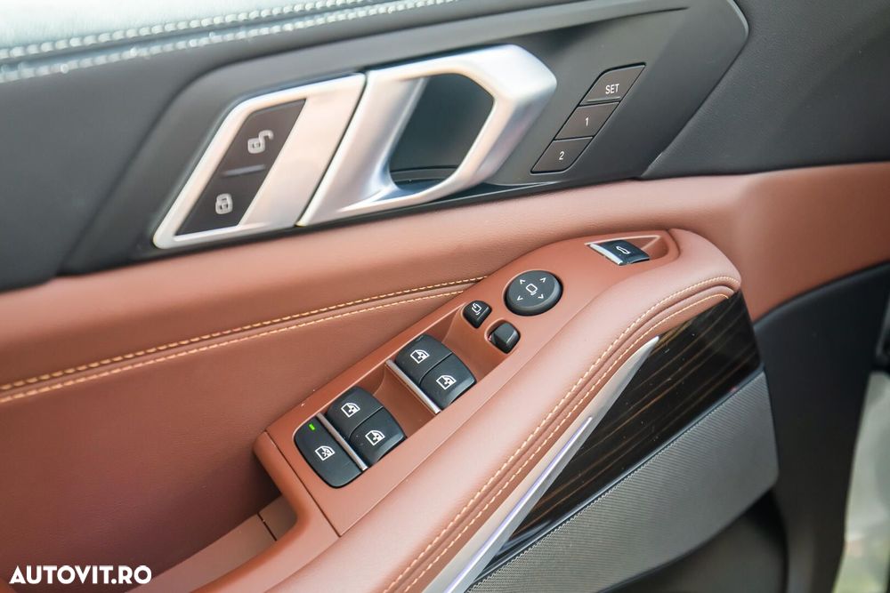 BMW X5 xDrive30d - 33