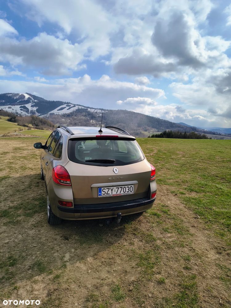 Renault Clio 1.5 dCi Expression - 4