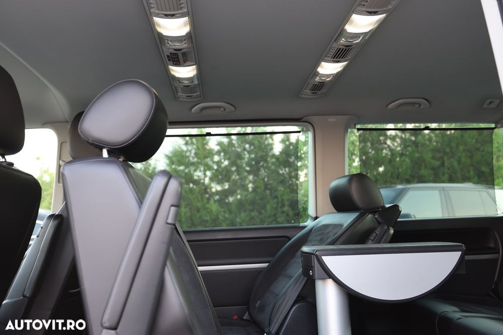 Volkswagen Multivan - 8
