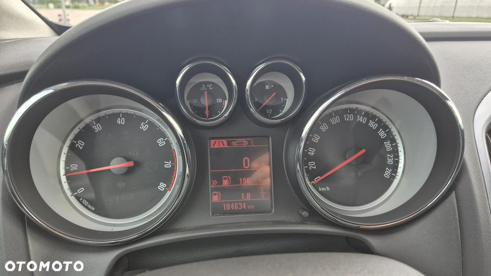 Opel Astra 1.4 T Active EU6 - 11