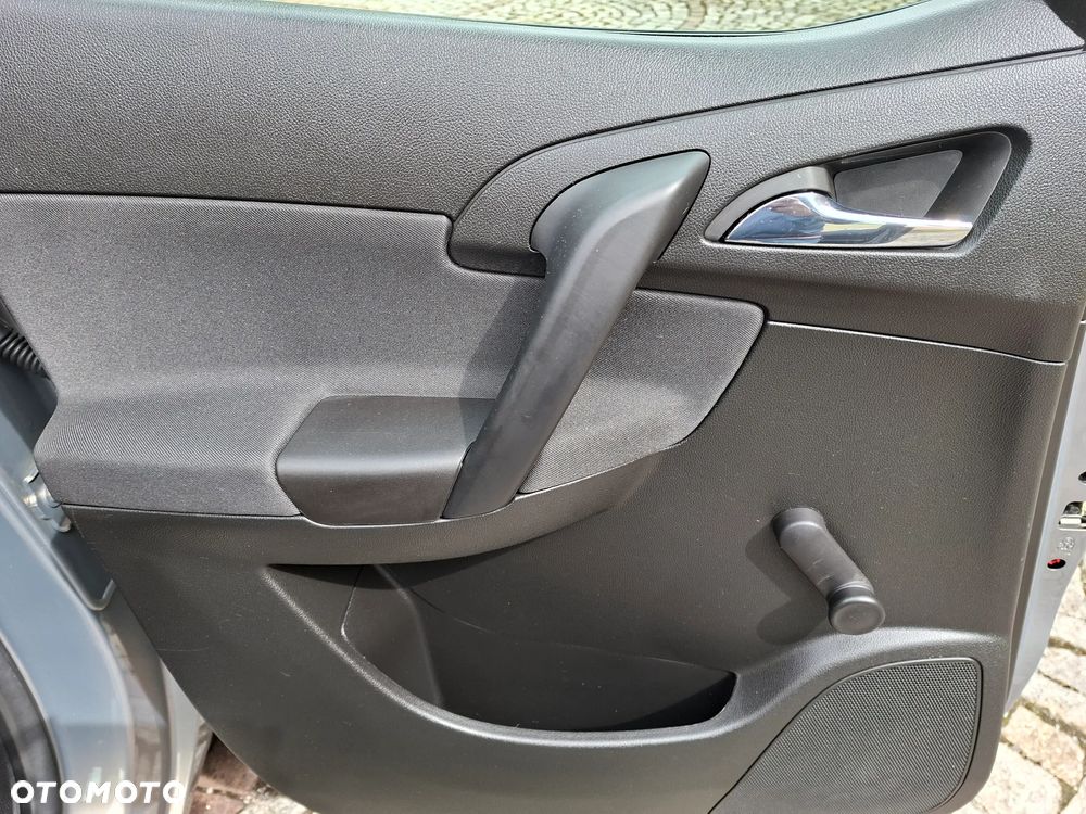 Opel Meriva 1.4 Innovation - 11