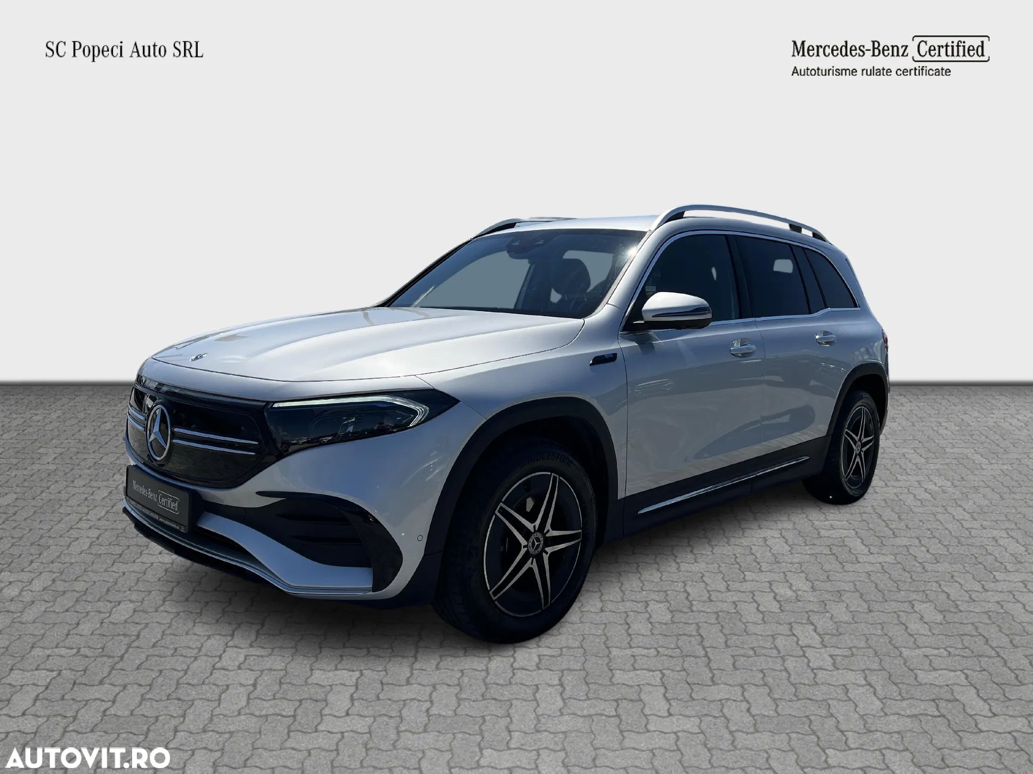 Mercedes-Benz EQB 300 4MATIC - 1