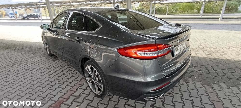 Ford Fusion 2.0 EcoBoost Titanium - 4