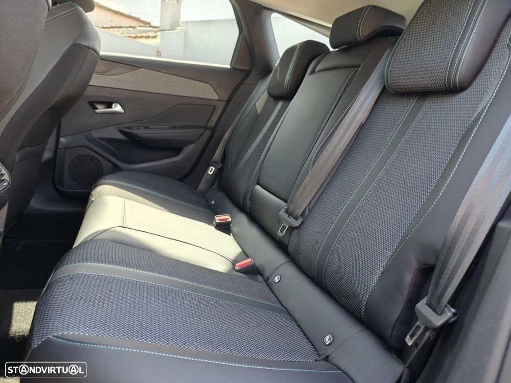 Peugeot 308 SW 1.2 PureTech Allure Full LED EAT8 - 8