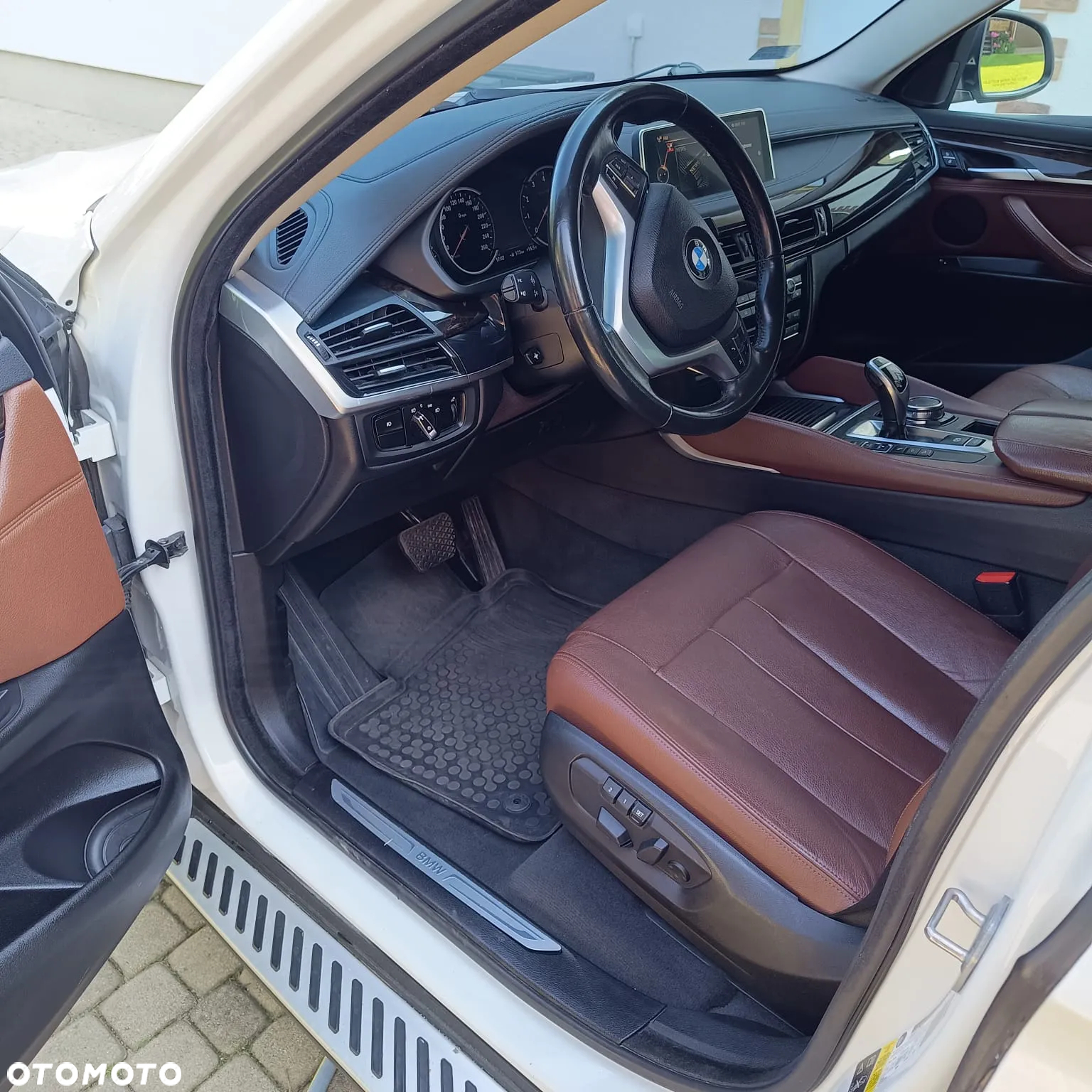 BMW X6 xDrive35i - 10