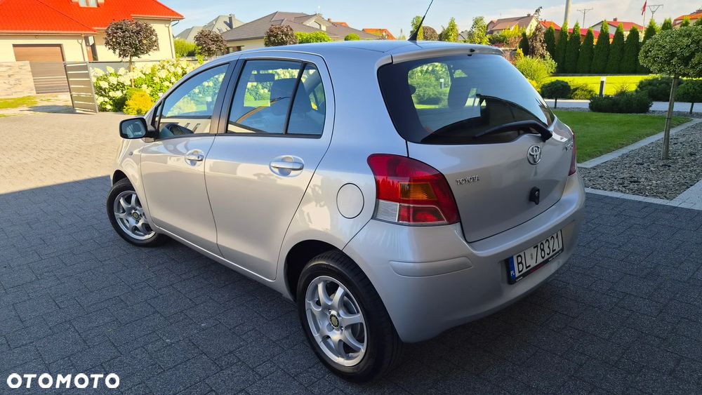 Toyota Yaris 1.33 Sol - 4