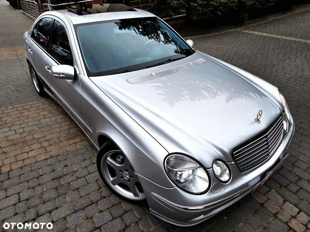 Mercedes-Benz Klasa E 500 T Avantgarde - 36