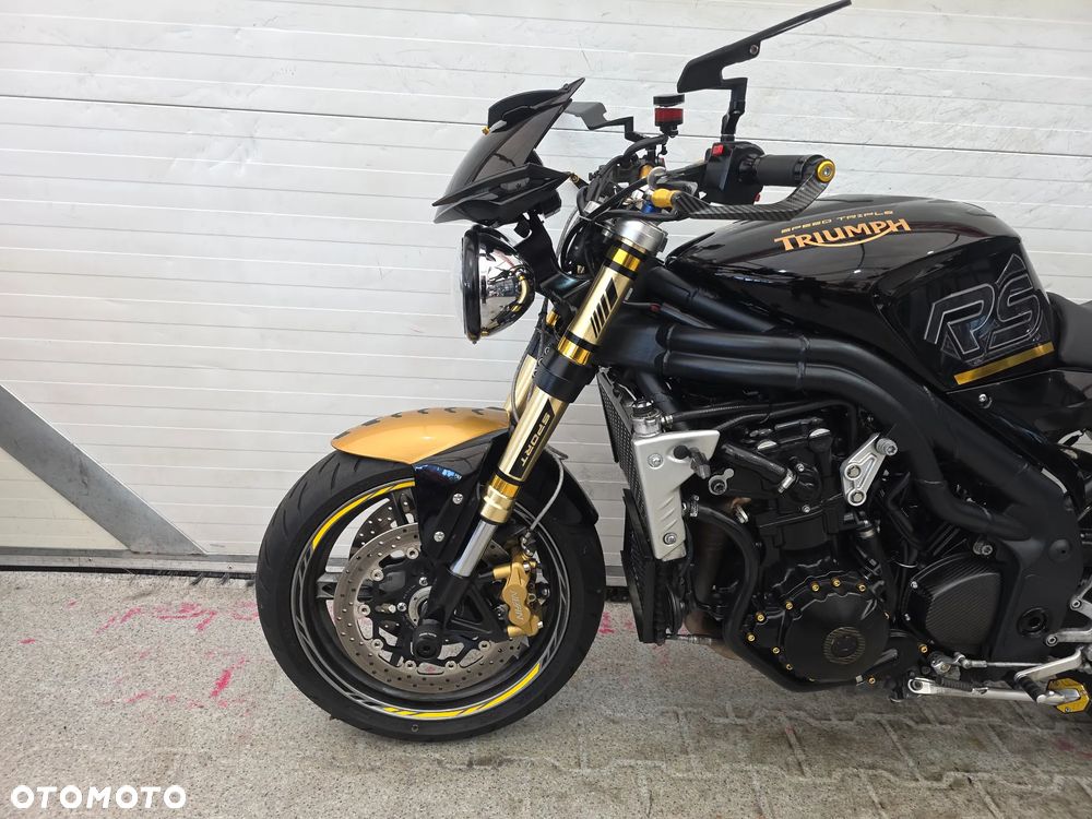 Triumph Speed Triple - 10
