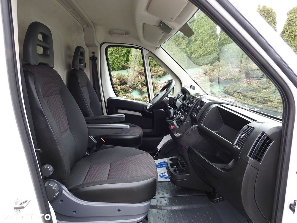 Peugeot BOXER FURGON CHŁODNIA  -5*C DWIE KOMORY  TEMPOMAT KLIMATYZACJA  120KM - 39
